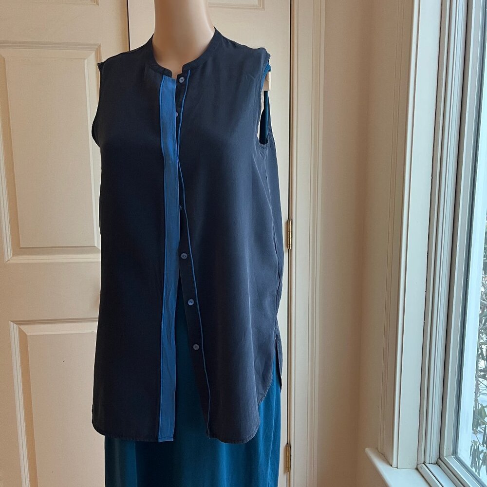 Vince women blouse size Small